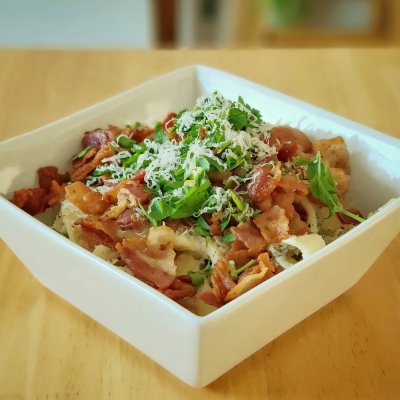 Tagliatelle carbonara.